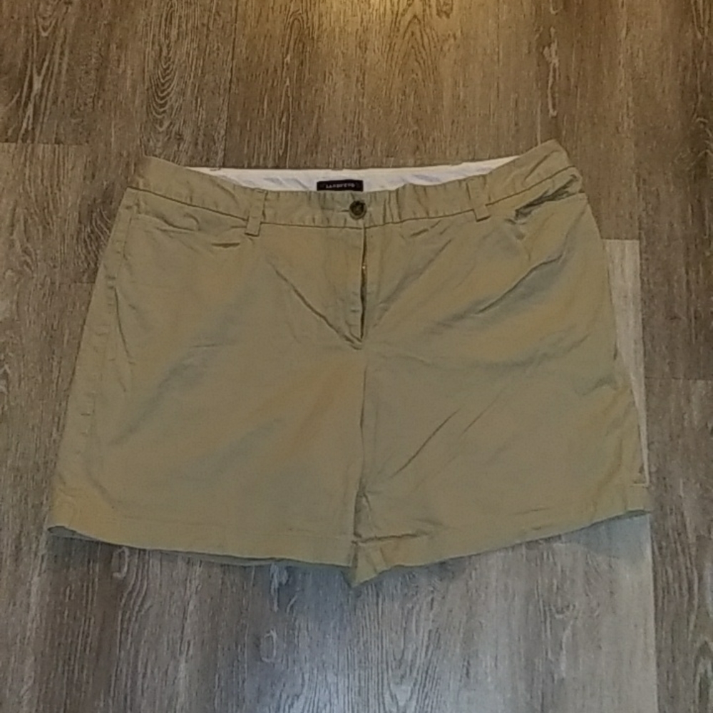 💫 Khaki shorts 💫